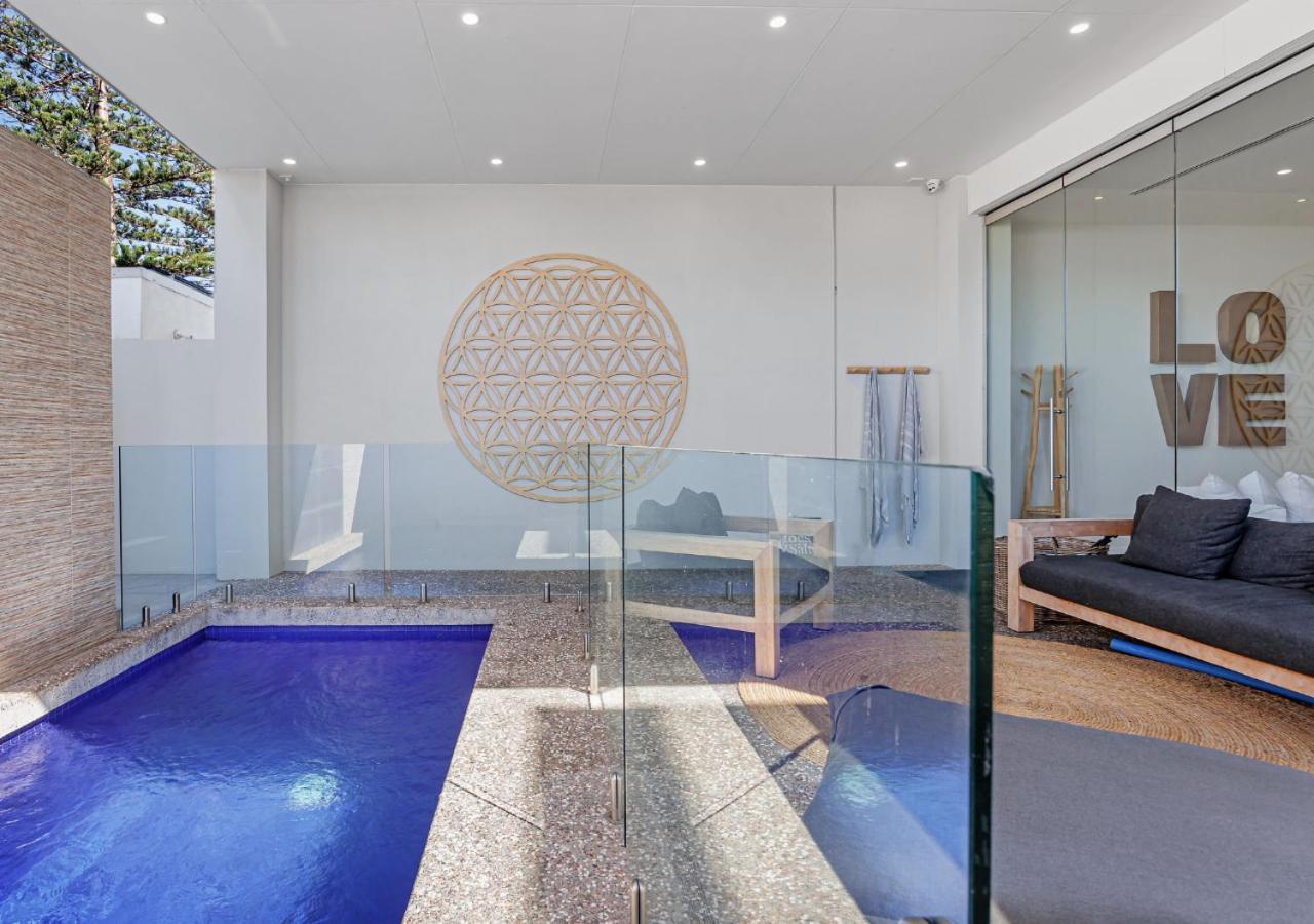 Henley Beachfront Luxury With Private Pool, And Sauna! *
