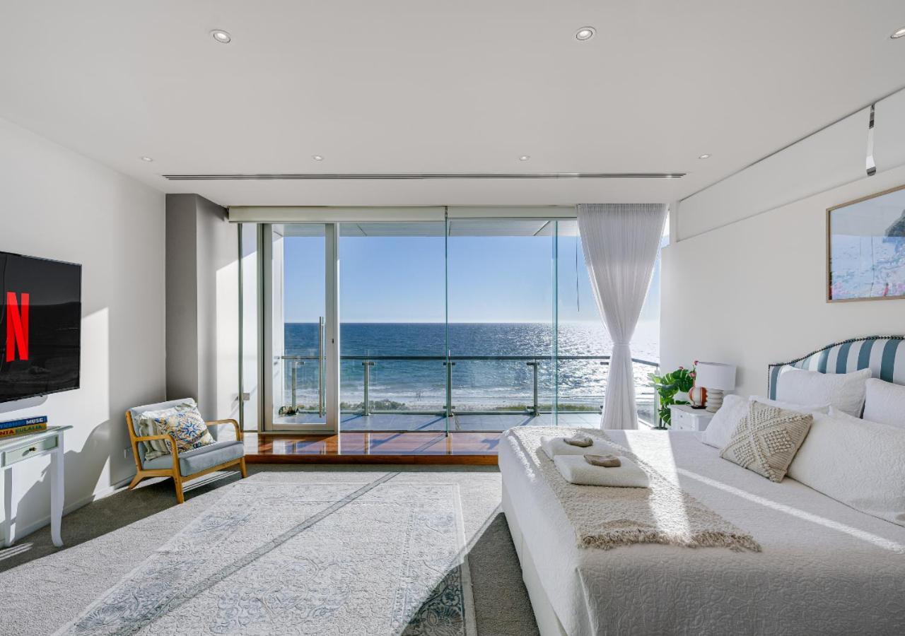 Henley Beachfront Luxury With Private Pool, And Sauna! Holiday home Henley Beach South