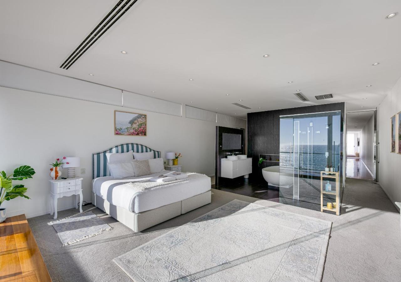 Henley Beachfront Luxury With Private Pool, And Sauna! *